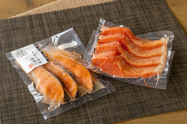 看板商品「本造り銀鮭」と「焼き漬け」のセット