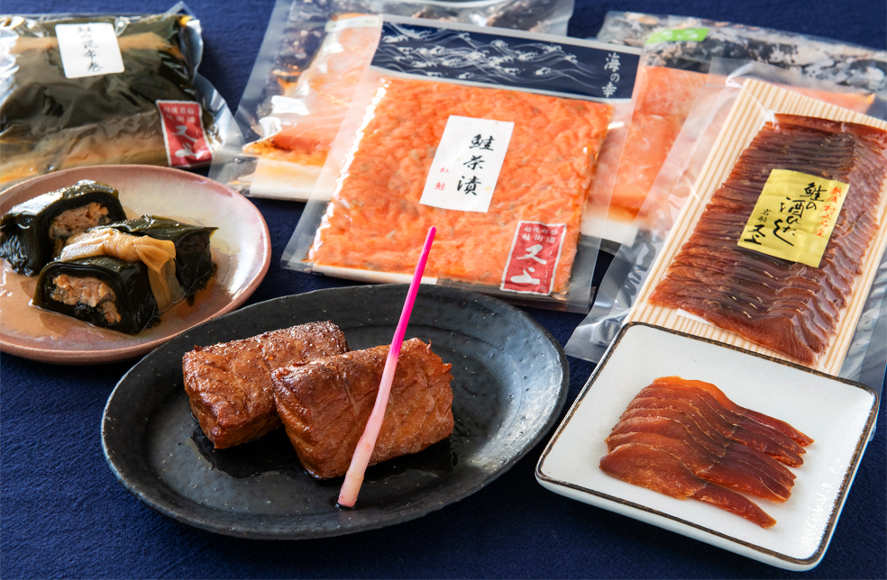 Amazon.co.jp: 【お中元・夏ギフト】新潟村上 鮭の味噌漬け 樽