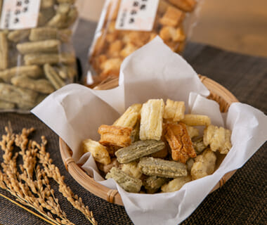 揚げおかき「めめよし」