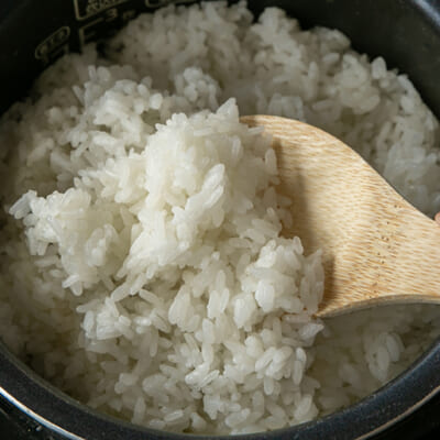 炊き上がりは、お米の甘い香りが漂います