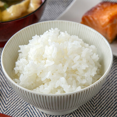 老舗が選ぶ、味わい際立つ魚沼米