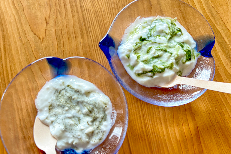 抽出後の茶葉は、ヨーグルトなどに混ぜて食べられます