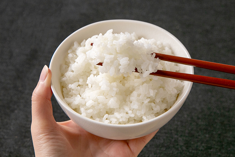 思わず笑みがこぼれる美味しさのコシヒカリ