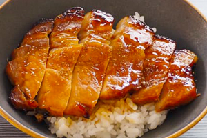 3. 蒲焼丼
