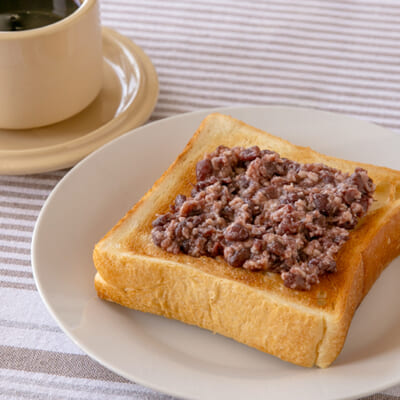 豆のつぶ感がトーストによく合います