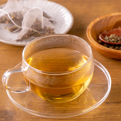 華やかな香りが魅力的な「聖なるハーブ」のお茶