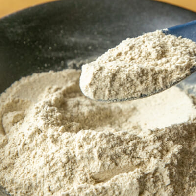 細粒でさらさらしています