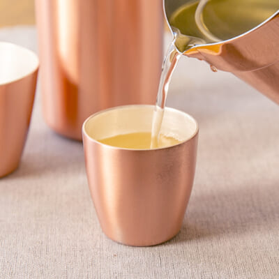 サイズ・デザインが選べる、純銅製のぐい呑み