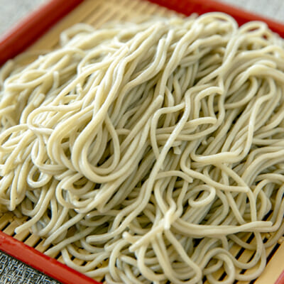 香り豊かな一番粉が生み出す「へぎそば」