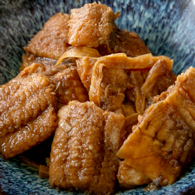 炊き立てご飯のお供や、お酒のアテに重宝する「穴子の佃煮」