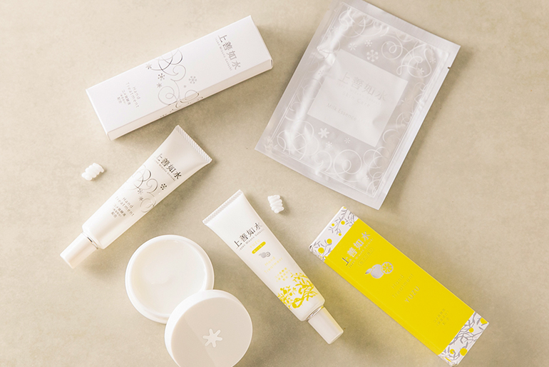 雪国で生まれたスキンケアシリーズ