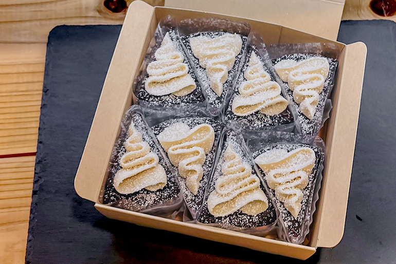 地元産食材を使った植物性100%のガトーショコラ