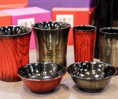 漆塗り酒器「酒逢」