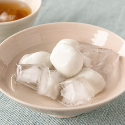 氷水にくぐらせるのが、伝統的な食べ方