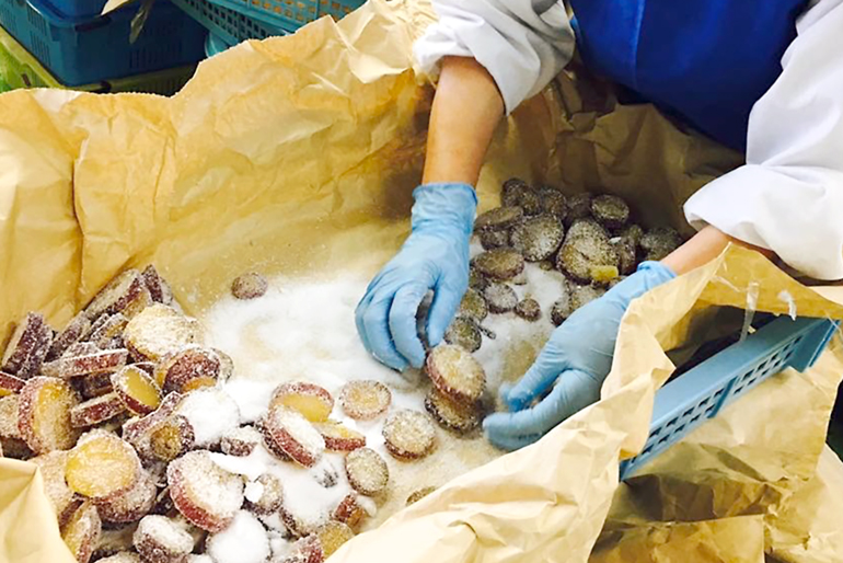 豆の風味を活かす、伝統の技