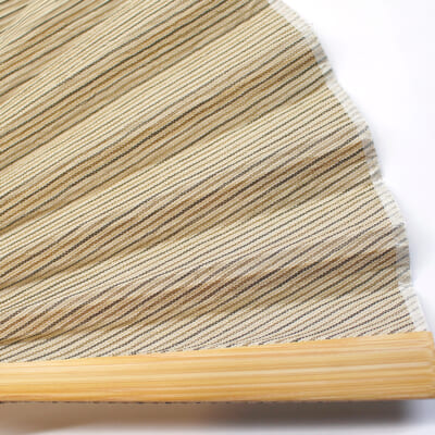 小千谷縮の扇子（縞・ベージュ）