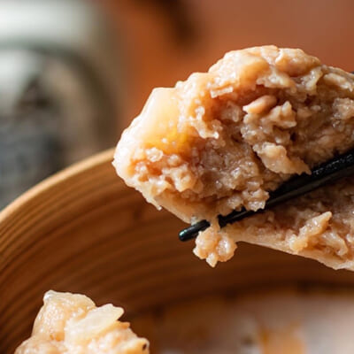 阿賀野市のブランド豚「純白のビアンカ」を使用