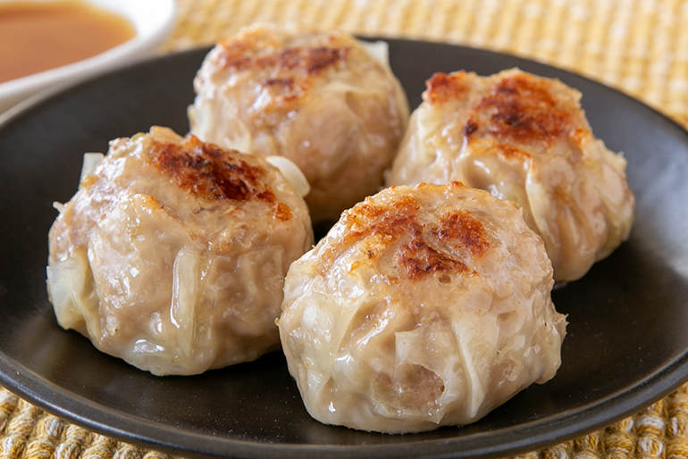 香ばしさをプラス！焼きシュウマイもオススメ