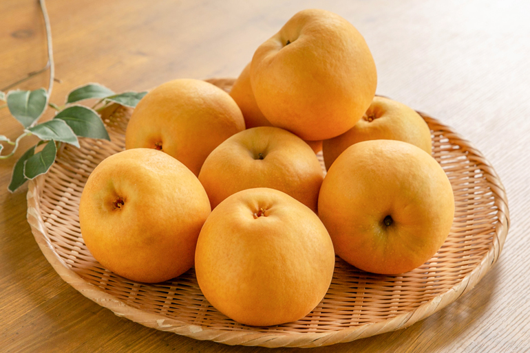 夏から秋にかけて、旬の味覚をお届けします