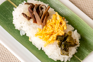 4. ぜんまい・たまご・フキ