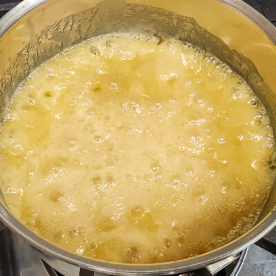 濃厚な香ばしさを生む、こだわりのキャラメル