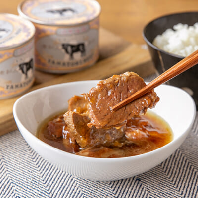 甘辛タレが染みた厚切り牛肉