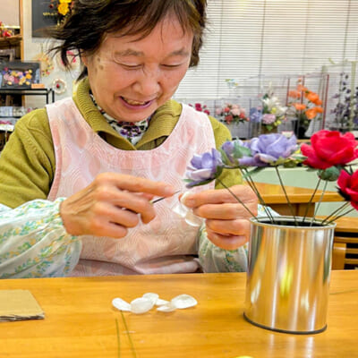 一つ一つ丁寧に作られた「まゆの花」