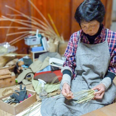 佐渡に自生する竹を使った工芸品